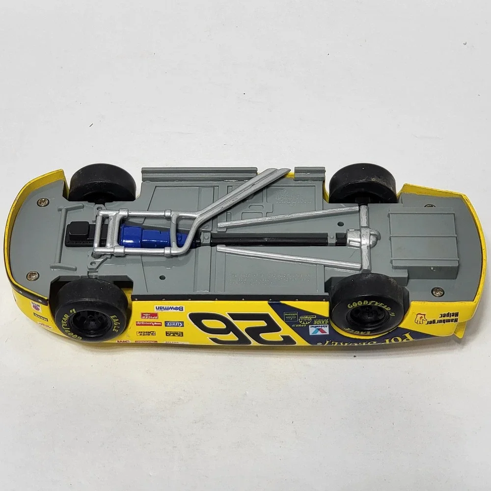 Racing Champions 1998 Johnny Benson 26 Cheerios Ford Taurus 1:24 Diecast Car